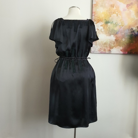 Sarah Jane Black Silk Dress with Split Sleeve and Drawstring Waistband Size 14 - Picture 4 of 10